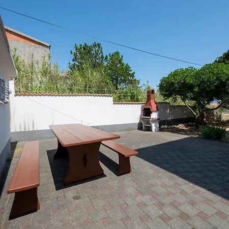 Apartment With Parking Space Pag - 24714 Pag Town