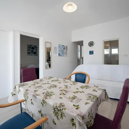 Appartamento With Parking Space Pag - 24714 Pag Town