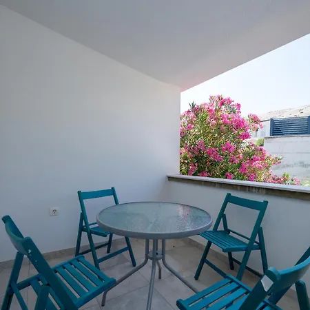 With Parking Space Pag - 24714